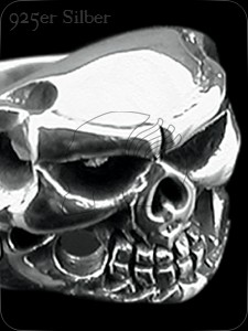Ring "RacingSkull" (925er Silber)